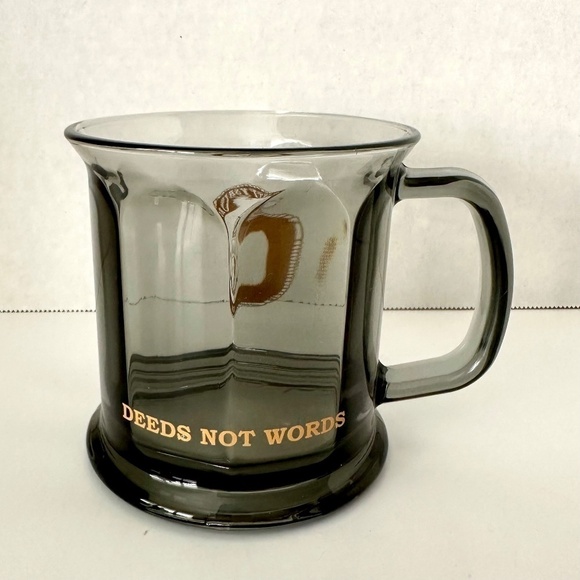 USS Gettysburg CG 64 Words Not Deeds Glass Mug - Picture 3 of 6